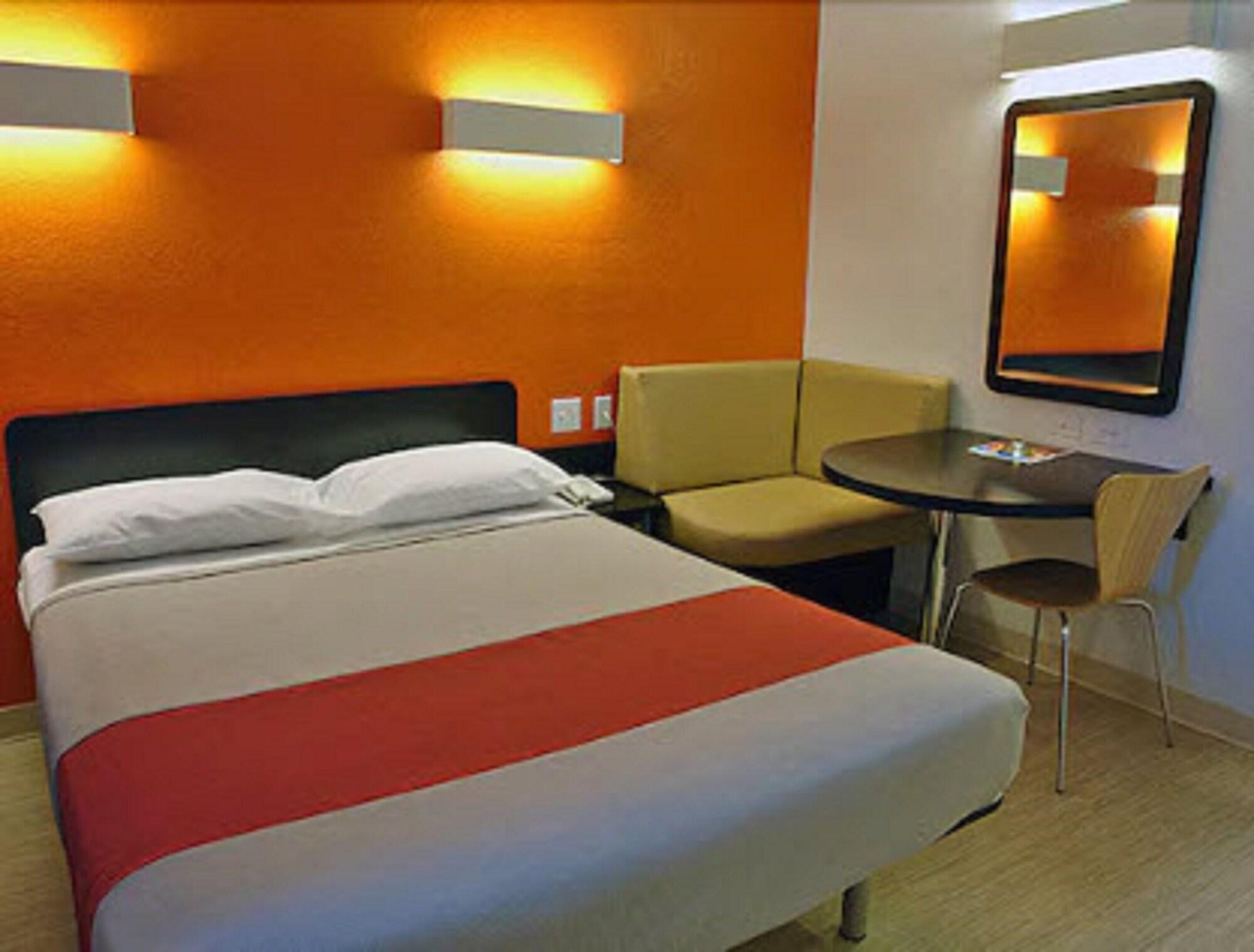 Motel 6-Simi Valley, Ca Bagian luar foto