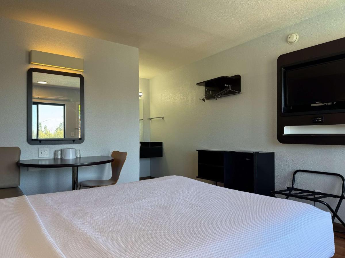 Motel 6-Simi Valley, Ca Bagian luar foto
