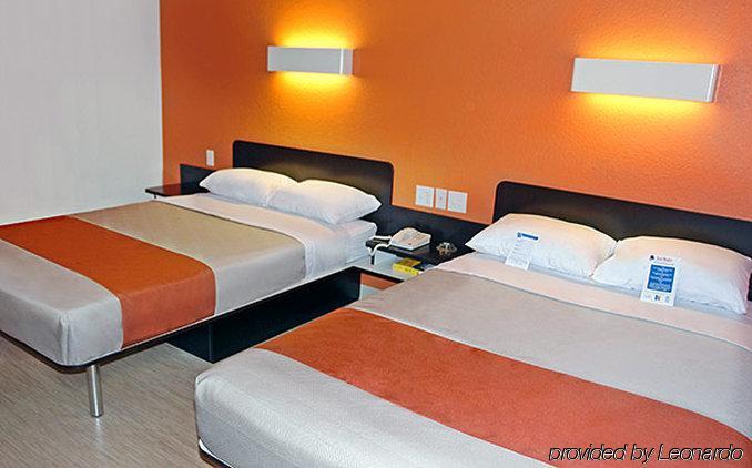 Motel 6-Simi Valley, Ca Bagian luar foto